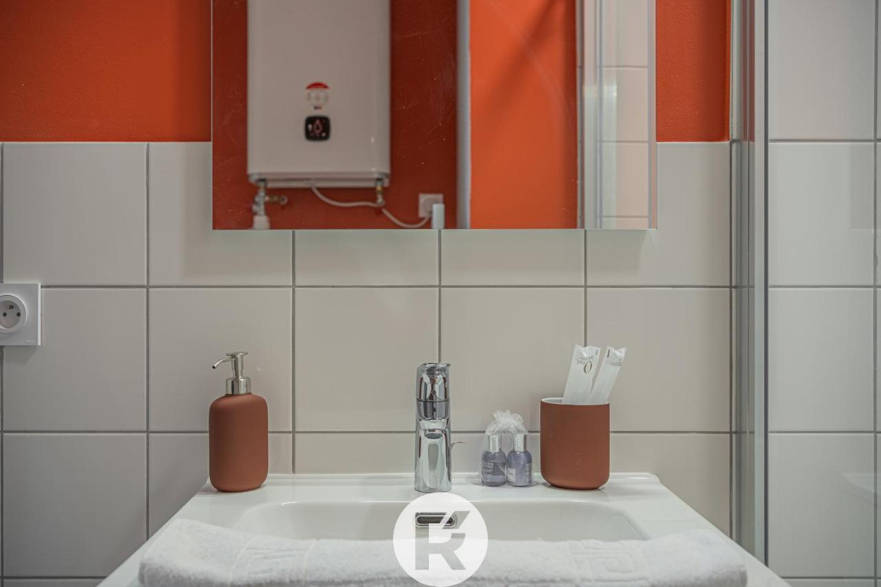 R'Apparts Le Palazzo เกรอน็อบล์ ภายนอก รูปภาพ